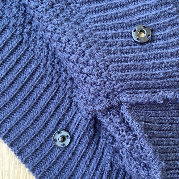 Promod Knit Poncho with Hood - Picture 12 of 16